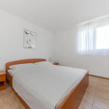 Danica Apartman