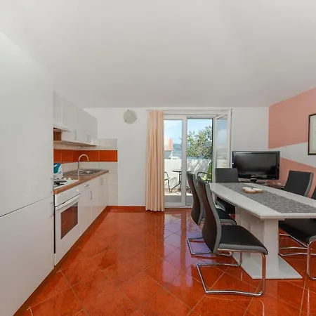 Apartman Danica *